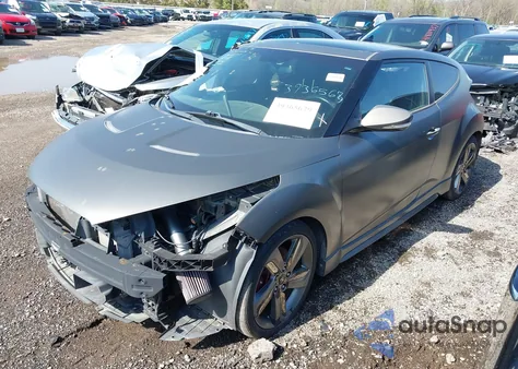 2015 Hyundai Veloster Turbo z USA, uszkodzony, nr VIN KMHTC6AE2FU230993